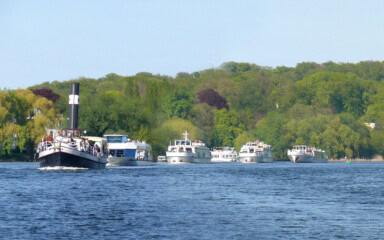 Flottenparade mit Hafenfest Flottenparade mit Hafenfest